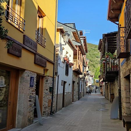 Apartamento Morgon House Molinaseca Exterior foto