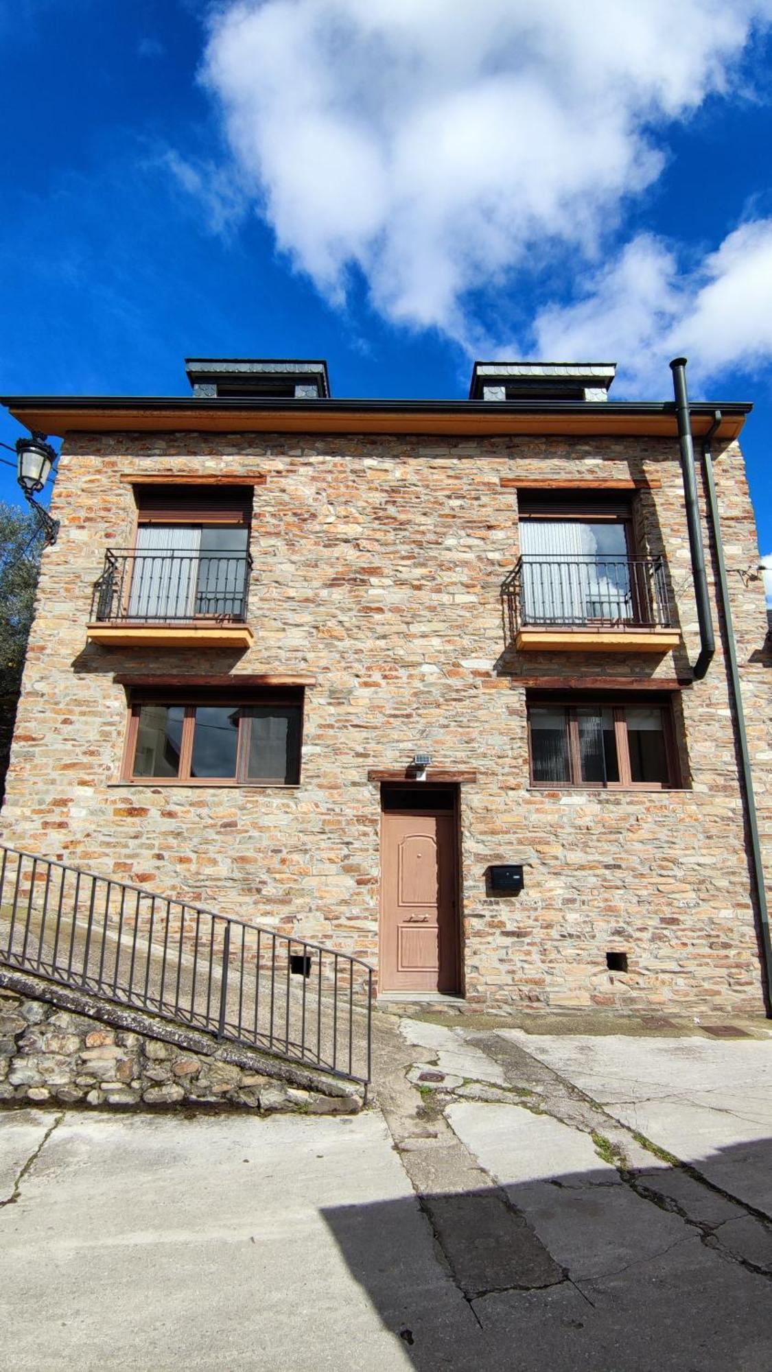 Apartamento Morgon House Molinaseca Exterior foto